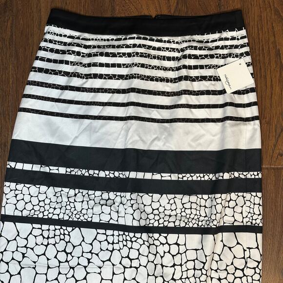 Halogen NEW Sz 4 Black White High Rise Pencil Knee Length Career Business Skirt - Picture 2 of 7
